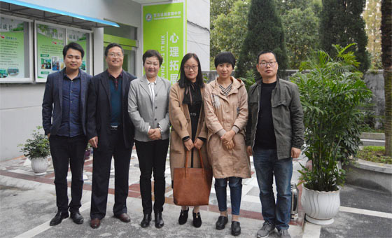 171027徽韵心理走进繁昌田家炳中学开展校园心理讲座133.jpg