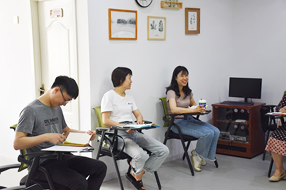 1622428387249086272.jpg 2.jpg