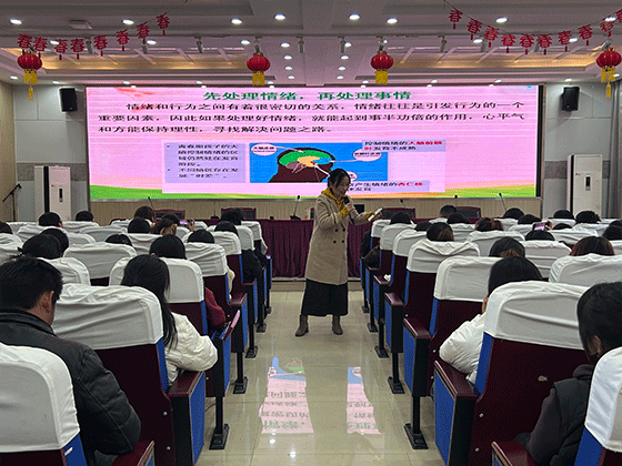 1769998710888069197.gif 2.gif